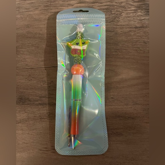 Grogu beaded focal pen - Picture 4 of 4
